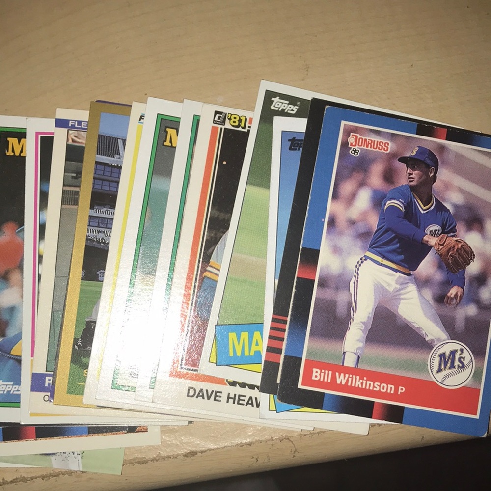 30+ Mariners baseball cards